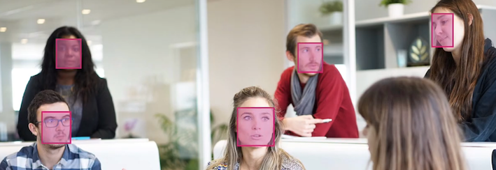 El resultado esperado tras aplicar un algoritmo de detección de rostros a una imagen